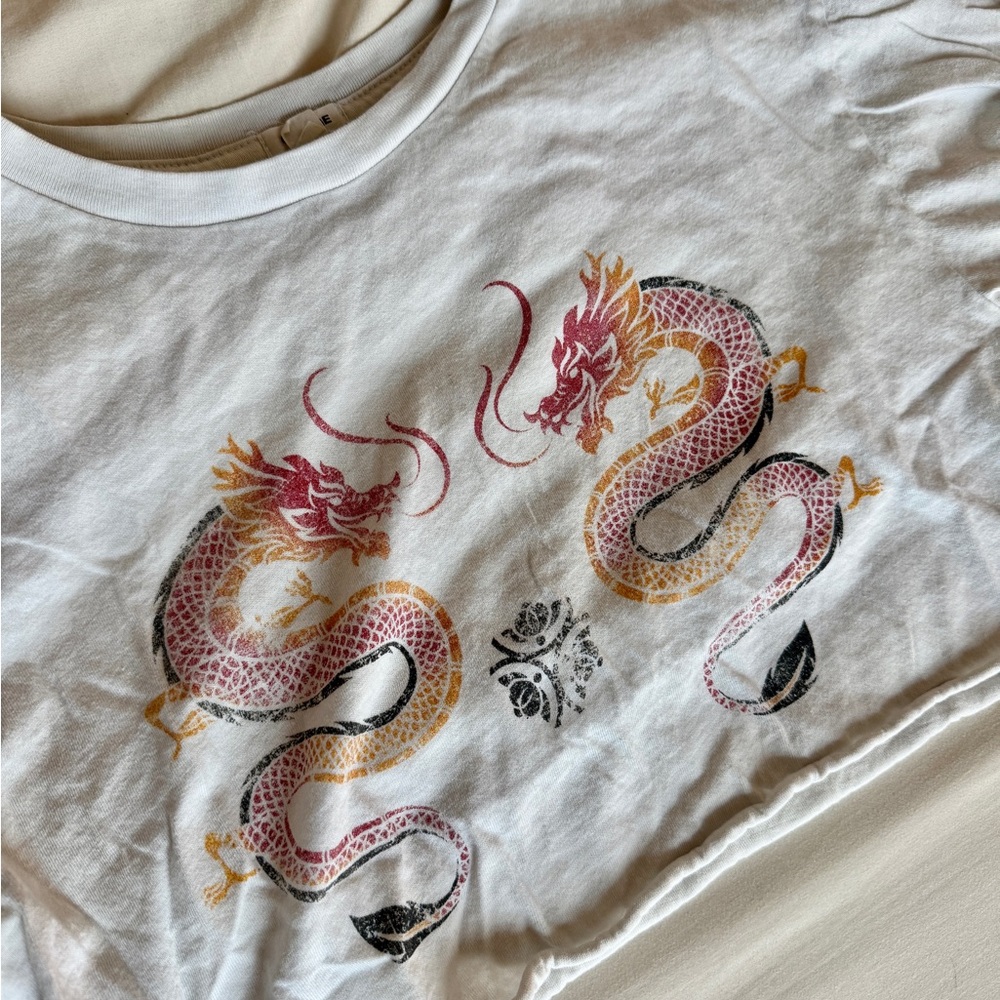 Garage Cropped White Tee with Dragon Print